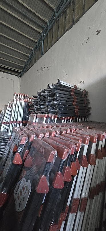 Cтремянки: ALUMA-PRO çoxməqsədli qatlanan alüminium nərdivan Xüsusiyyətlər: - — 9