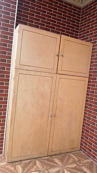 Ideal veziyyetdeaz ishlenib,elage yalniz whatsapp