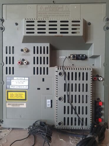 Qulaqcıqlar: Samsung maqnitafonu. Əlaqə nömrəsi 055 667 75 32 — 7