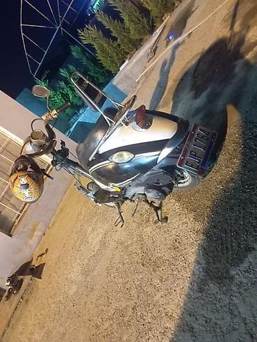 debilqe satisi: Şəhər içi rahat gediş üçün kompakt skuter/moped. Əsas xüsusiyyətlər — 7