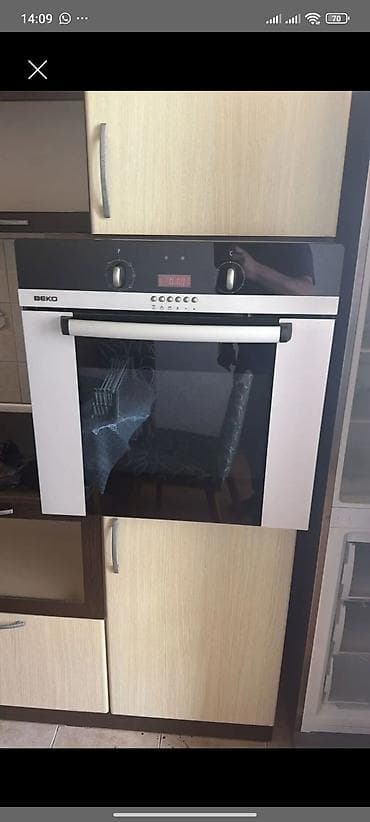 Beko quraşdırılan elektrik sobası - Rəng: inox/silver-qara ön panel
