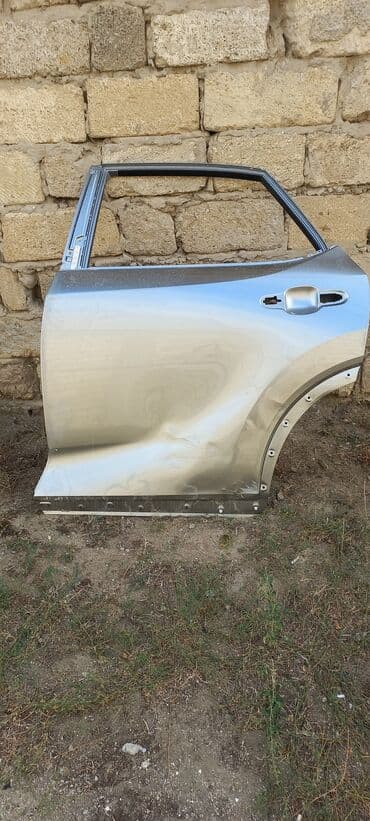 prado qapi: Sağ arxa, Lexus RX 350, 2022 il, Yaponiya — 2