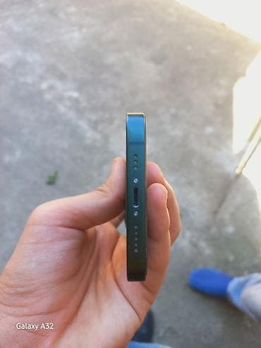 honor 8a ekran: IPhone 13, 128 GB, Yaşıl, Barmaq izi, Face ID — 8