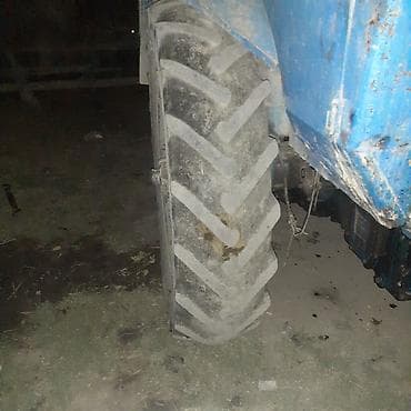 tap az traktor 892: Mavi rəngli kənd təsərrüfatı traktoru - Güclü dizel mühərrik: sıra — 2