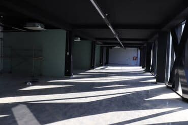 купить недвижимость в баку: SATILIR!!! Babək prospektində 3000m2 sahəsi olan 3-1də avtoservis — 10