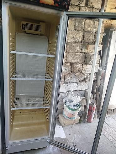 Vitrin tipli ticarət soyuducusu - Şüşə qapılı, dik konstruksiya -