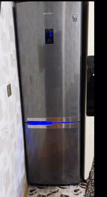 2 qapılı Samsung Soyuducu Satılır, rəng - Boz