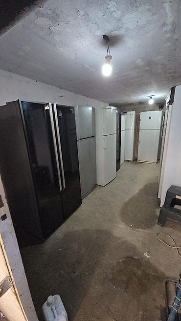 samsung s10e satilir: 2 qapılı Bosch Soyuducu Satılır, rəng - Ağ — 2