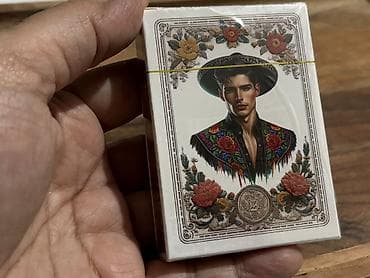 qedimi pullar: Meksika temalı təsvirlərlə bəzədilmiş oyun kartları dəsti - Tam — 10