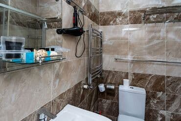 kirayə qarayev: 2 otaqlı, Nizami r. r-nu — 9