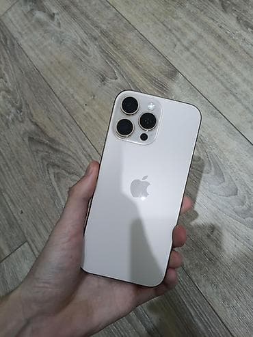 apple 5 s: IPhone 16 Pro Max, 256 GB, Desert Titanium, Simsiz şarj — 1