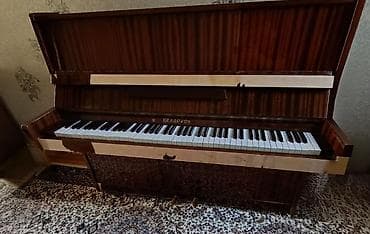 Satılır piano şəkildə göründüyü kimidir alan olsa cüzi endirim edecem