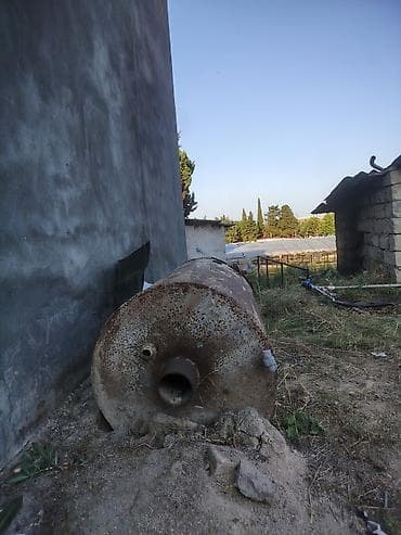 pec soba: Metaldan silindrik çən/boiler gövdəsi Əla vəziyetdedir - Material — 8