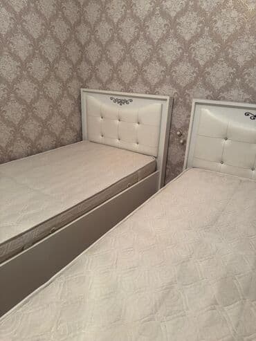 tək qravad: İşlənmiş, Təknəfərlik çarpayı, Bazasız, Matras ilə, Siyirməsiz, Azərbaycan — 3