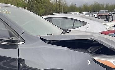 qezali masinlarin satisi 2018: Chevrolet equinox 2019 il orijinal aliminum kapot sekilde gorulduyu — 3