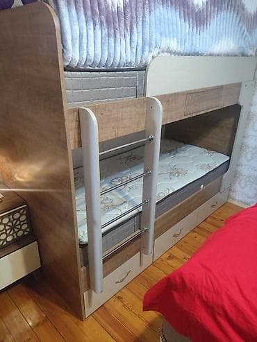 Oğlan və qız üçün, Çarpayı, Matras ilə, Siyirməli, Taxta