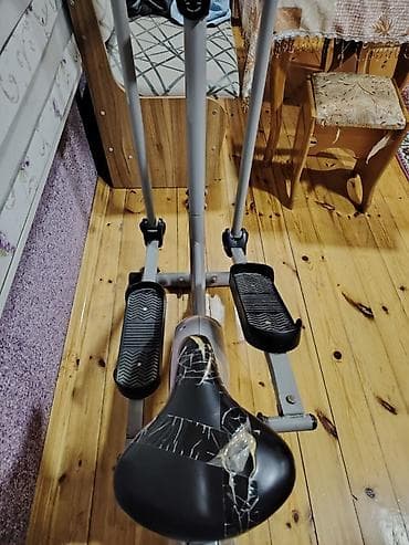 Musiqi alətləri: Elliptik velotrenajor (oturacaqla) - Üçün-birində dizayn: elliptik — 1