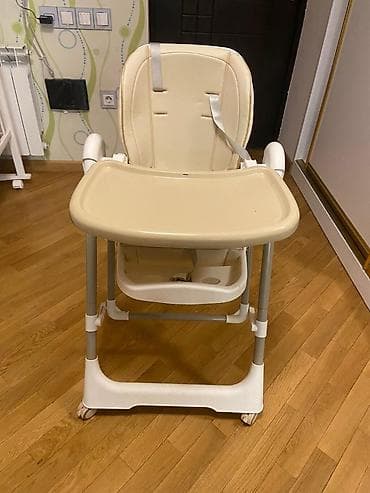 Yemek stolu 50 azn tecili satilir prablemi yoxdu tam iwlek