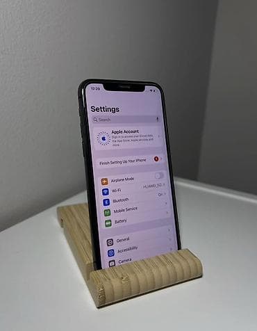 iphone 13 pro korpus: IPhone 11 Pro, 256 GB, Space Gray, Zəmanət, Kredit, Simsiz şarj — 10