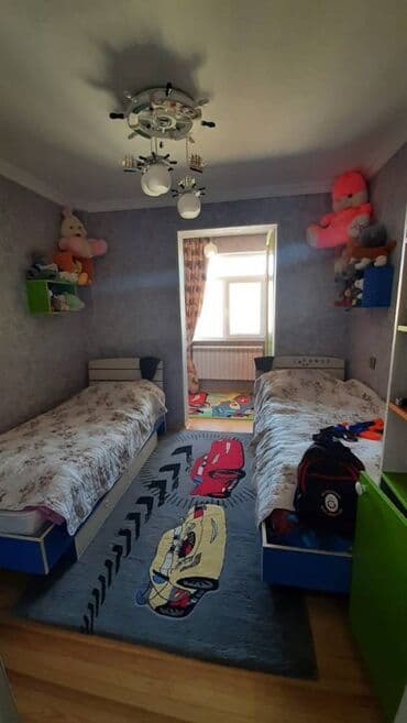 saray mtk 78 kv: Bakı, Hövsan qəs., 4 otaqlı, Köhnə tikili, 85 kv. m — 4