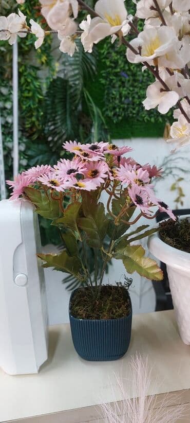 lalə gulu: Məhsul: Süni gül buketləri və kompozisiyalar Təsvir: - Realistik — 5