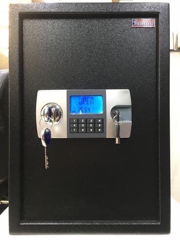 копилка на 100 тысяч сом таблица: Hundurluk 50sm Derinlik 30sm Eni 35sm Seyf iki acar ve kodile isleyir — 1