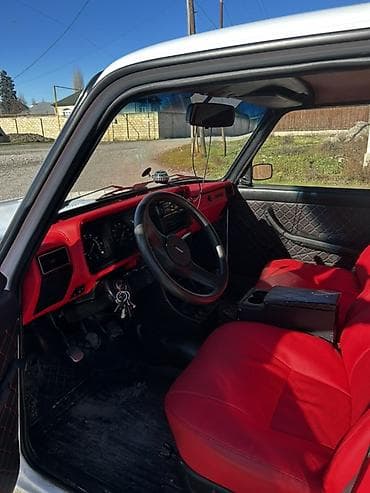 mersedes oturacaqlari: Avtomobil salonu üçün tam dəst oturacaq üzlükləri - Rəng: parlaq — 2