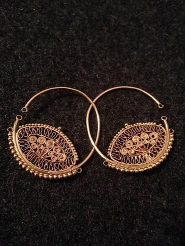 nikolay qizil: Sırğa, Ünvandan götürmə — 6