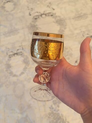 işlənmiş zontiklər: 6 ədəd 
Sadəcə karopkasında deyil. 1 dəfə də olsun işlənməyib — 1