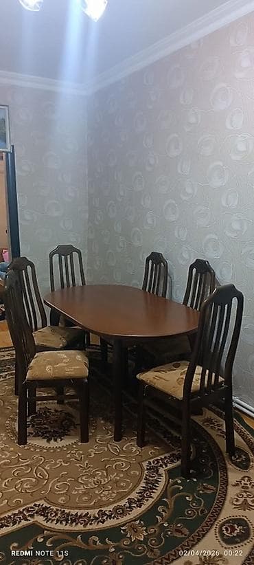 Qonaq otağı üçün, Açılmayan, Oval masa, 6 stul