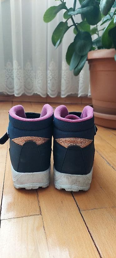 krossovka: Uşaq idman ayaqqabısı – Kinetix brendi - Ölçü: 34 (altlıqda qeyd — 6