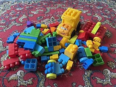 oyuncaq kamaz type 1: Uşaqlar üçün iri ölçülü konstruksiya dəsti - Rəngarəng plastik — 1