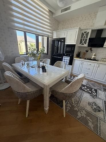 Yemək otağı dəsti – masa və 6 ədəd kreslo tipli stul - Dizayn