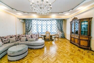 xalqlarda kiraye evler: Geniş və işıqlı bu mənzil rahat yaşayış üçün ideal seçimdir. Salon — 1