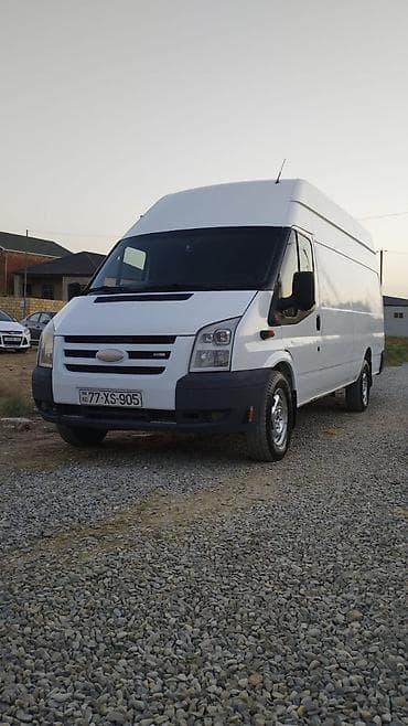 fort yük: Yükdaşıma üçün geniş həcmli ağ furgon – Ford Transit (uzadılmış və — 2
