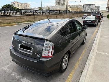 Toyota Prius: 1.5 l | 2008 il Hetçbek — 6