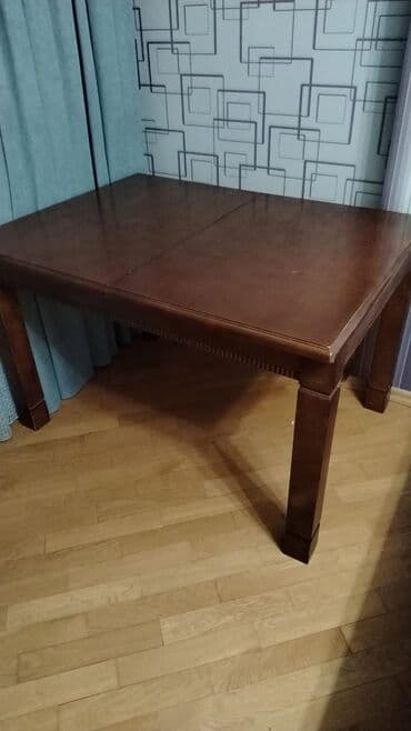 Qonaq masası, Açılmayan, Taxta, Dördbucaq masa