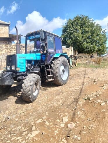tap.az ot bağlayan: Məhsul: Belarus 892 traktoru Təsvir: - Marka/model: BELARUS 892 (MTZ — 5