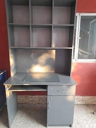 Kompüter masası, İşlənmiş, Dördbucaq masa lalafo.az -da Kompüter masası, İşlənmiş, Dördbucaq masa