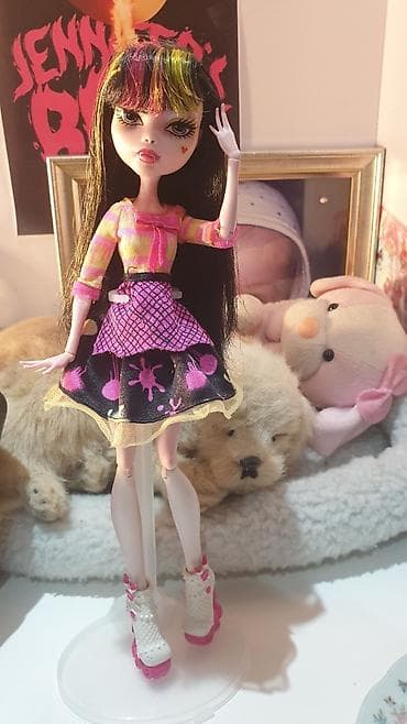 barbi sekilleri cekmek: 🖌🦇Продаётся Дракулаура G1, коллекция Арт Класс" 2014 года,хорошее — 2