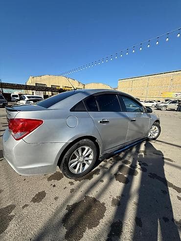 termostat satisi: Chevrolet Cruze: 1.8 l | 2012 il Sedan — 5