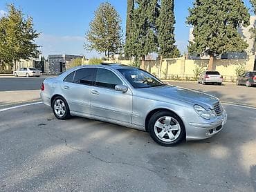 almaniya maşın satışı: Mercedes-Benz E-Class: 2.2 l | 2003 il Sedan — 3