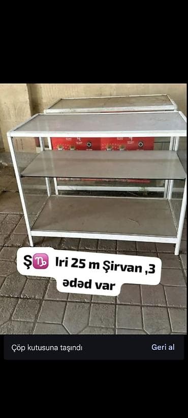 şuşə dolab: Şüşə vitrin rəf - Material: metal karkas, ön və yan hissələr şüşə, 3 — 1