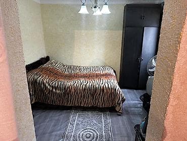 yeni emlak gence: Satılır: 2 otaqlı həyət evi Ünvan:Polad Həşimovda Məktəbin yanı,yol — 3