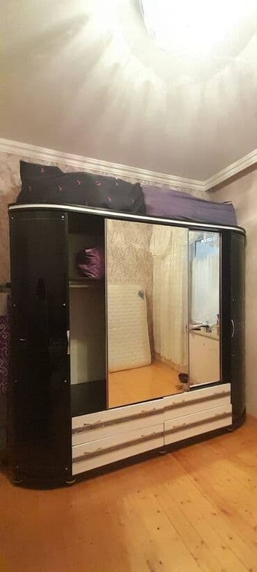 hamam şkaflari: İşlənmiş məbəl Şkaf ölçüsü 240x210x70 Kamot ölçüsü 145x45x115 Tumba — 5