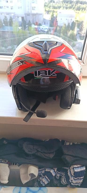 IBK moto dəbilqə – interkomlu, mikrofonlu - Növ: tam üzlü (full-face)