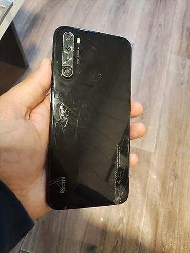 xiomi civi 1: Xiaomi redmi not 8, Mingəçevirde 128 yaddaş ram 6. 4+2,arxa qapağı — 3