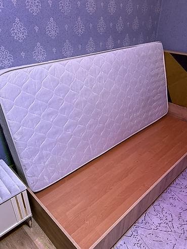 iwlenmiw carpayi: Oğlan və qız üçün, İşlənmiş, Çarpayı, Matras ilə, Siyirməsiz — 3