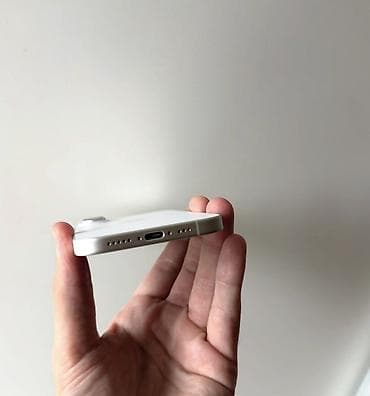 iphone 8pulus: IPhone 16, 128 GB, Ağ, Zəmanət, Simsiz şarj, Face ID — 4
