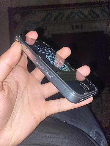 iphone dubai: IPhone 4, Qara — 3